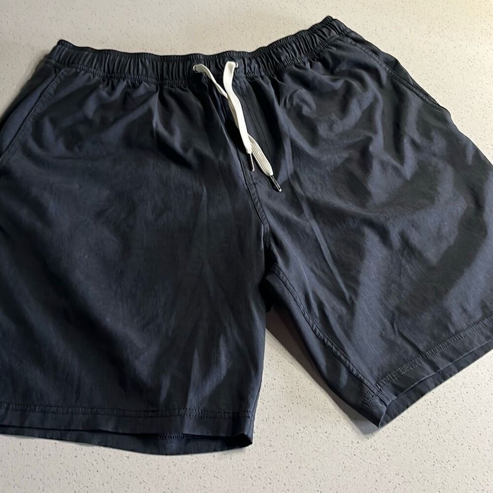 Fair Harbor Lined Charcoal Shorts Mens L